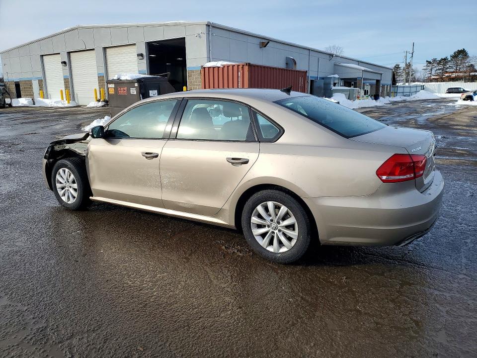 Продаж на аукціоні авто 2015 Volkswagen Passat, vin: 1VWAT7A3XFC013811, номер лоту: 74688555
