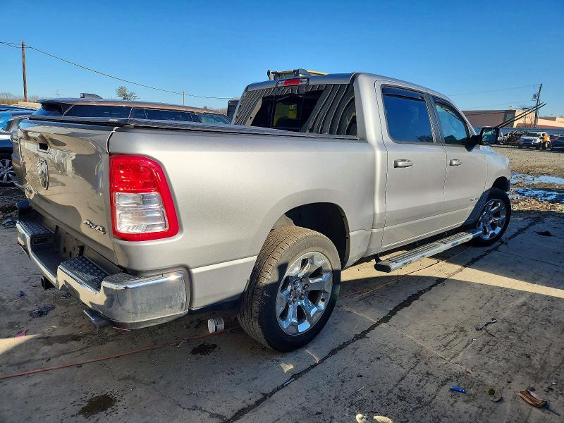 72671825 :رقم المزاد ، 1C6SRFFT5NN429381 vin ، 2022 Ram 1500 مزاد بيع