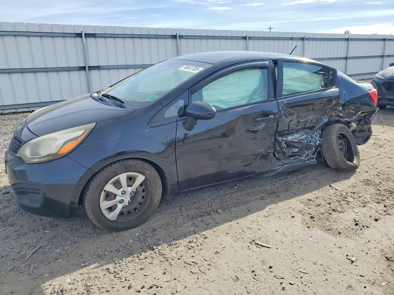 74641705 :رقم المزاد ، KNADM4A31E6340295 vin ، 2014 Kia Rio مزاد بيع