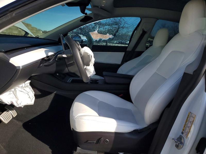 2022 Tesla Model Y მანქანა იყიდება აუქციონზე, vin: 7SAYGDEF8NF397665, აუქციონის ნომერი: 98052725