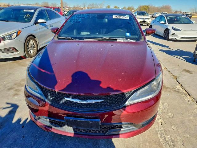 99011035 :رقم المزاد ، 1C3CCCDG0GN110450 vin ، 2016 Chrysler 200 مزاد بيع