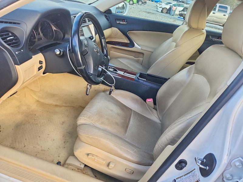72832585 :رقم المزاد ، JTHBK262375045825 vin ، 2007 Lexus Is مزاد بيع