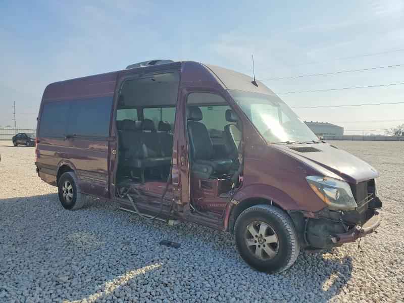 99340325 :رقم المزاد ، WDZPE8CDXFP119302 vin ، 2015 Mercedes-benz Sprinter مزاد بيع