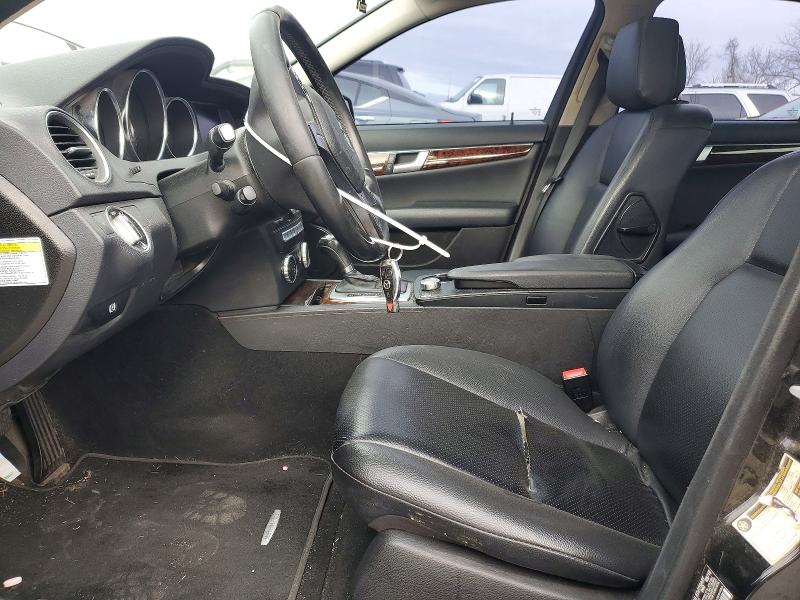Продажа на аукционе авто 2013 Mercedes-benz C, vin: WDDGF8AB3DR251856, номер лота: 99764295