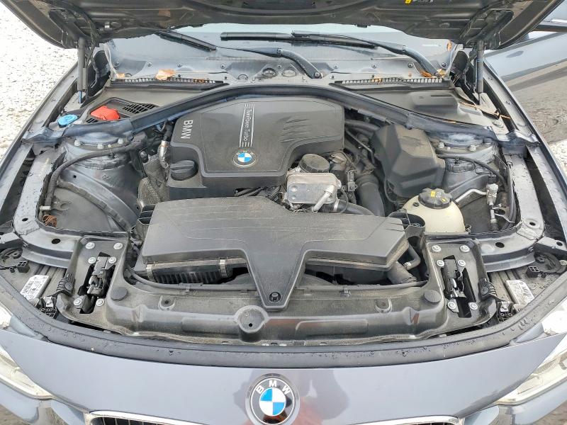 74801055 :رقم المزاد ، WBA8E1G51JNU92129 vin ، 2018 Bmw 320 مزاد بيع
