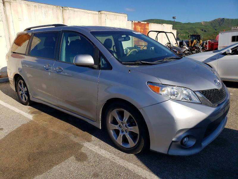 2012 Toyota Sienna მანქანა იყიდება აუქციონზე, vin: 5TDXK3DC1CS243395, აუქციონის ნომერი: 74637885