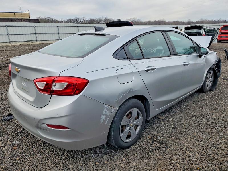 Продажа на аукционе авто 2017 Chevrolet Cruze, vin: 1G1BC5SM5H7214541, номер лота: 72804195
