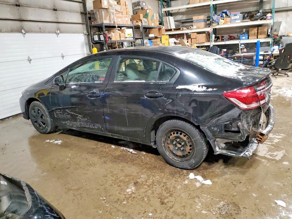Продажа на аукционе авто 2015 Honda Civic Lx, vin: 2HGFB2F43FH001790, номер лота: 72589085