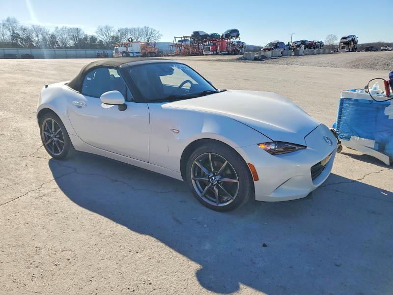 72804595 :رقم المزاد ، JM1NDAD79K0306429 vin ، 2019 Mazda Mx-5 Miata مزاد بيع