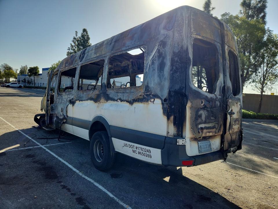 2014 Mercedes-benz Sprinter მანქანა იყიდება აუქციონზე, vin: WD3PF4CC1E5881368, აუქციონის ნომერი: 75262485