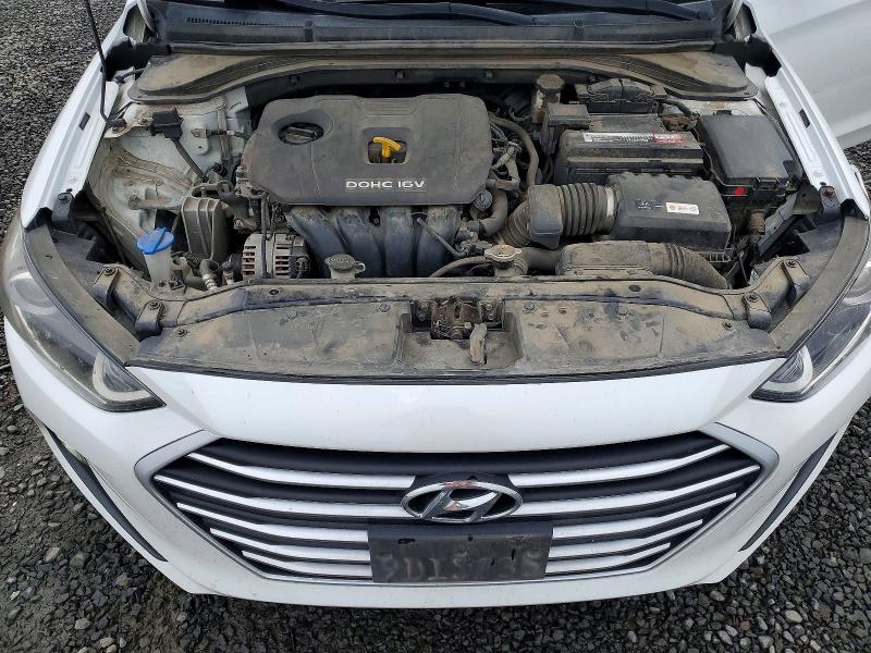 99556745 :رقم المزاد ، 5NPD84LF2JH300421 vin ، 2018 Hyundai Elantra Se مزاد بيع