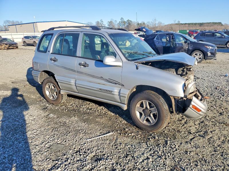 73398055 :رقم المزاد ، 2CNBJ634836900241 vin ، 2003 Chevrolet Tracker مزاد بيع