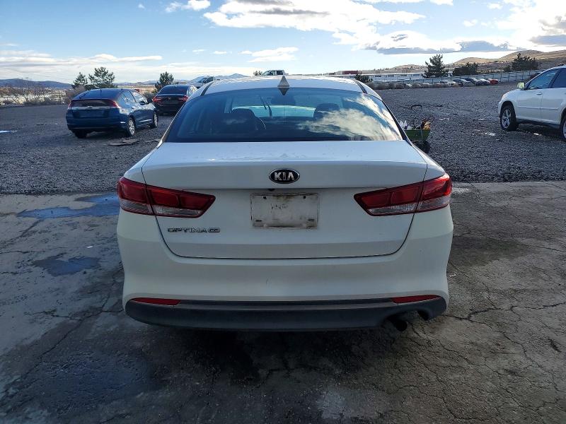 Продаж на аукціоні авто 2018 Kia Optima, vin: 5XXGT4L31JG197957, номер лоту: 99736065