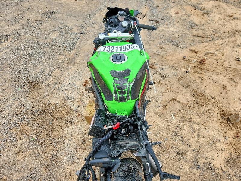 73211935 :رقم المزاد ، JKBZXJH15NA012416 vin ، 2022 Kawasaki Zx636 مزاد بيع