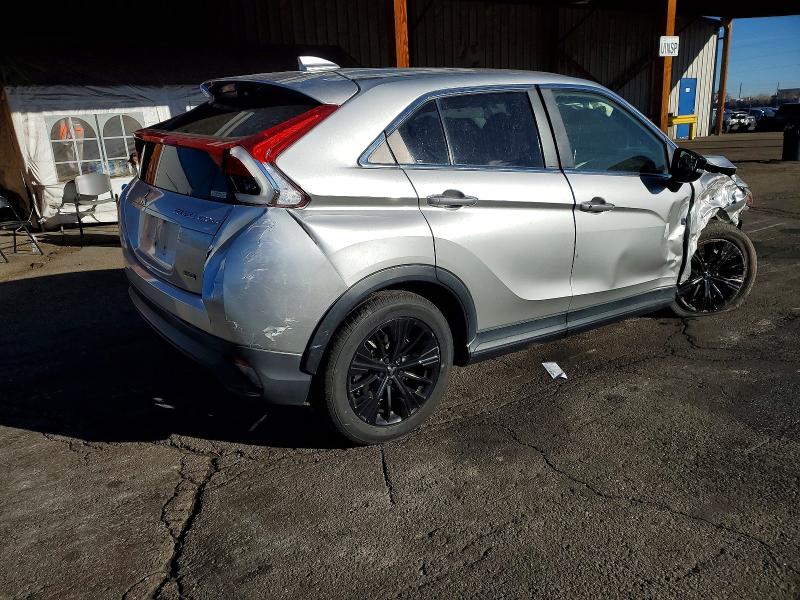 2018 Mitsubishi Eclipse Cross მანქანა იყიდება აუქციონზე, vin: JA4AT4AA2JZ047743, აუქციონის ნომერი: 99043385