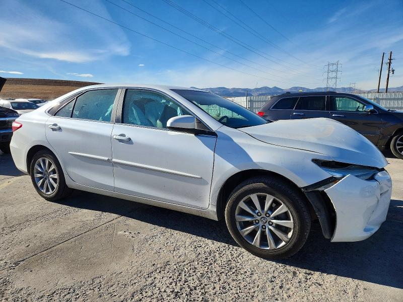 73948965 :رقم المزاد ، 4T1BF1FK7HU338226 vin ، 2017 Toyota Camry مزاد بيع