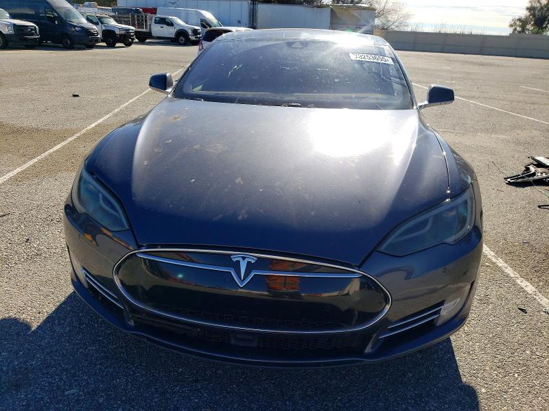 Продажа на аукционе авто 2014 Tesla Model S, vin: 5YJSA1H23EFP67433, номер лота: 73253655