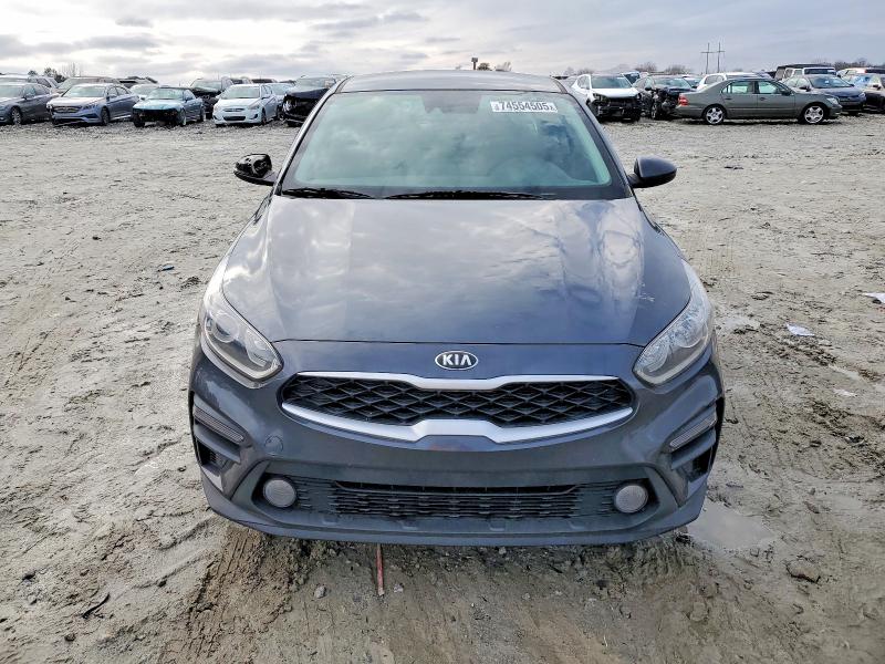 74554505 :رقم المزاد ، 3KPF24AD3ME275274 vin ، 2021 Kia Forte مزاد بيع