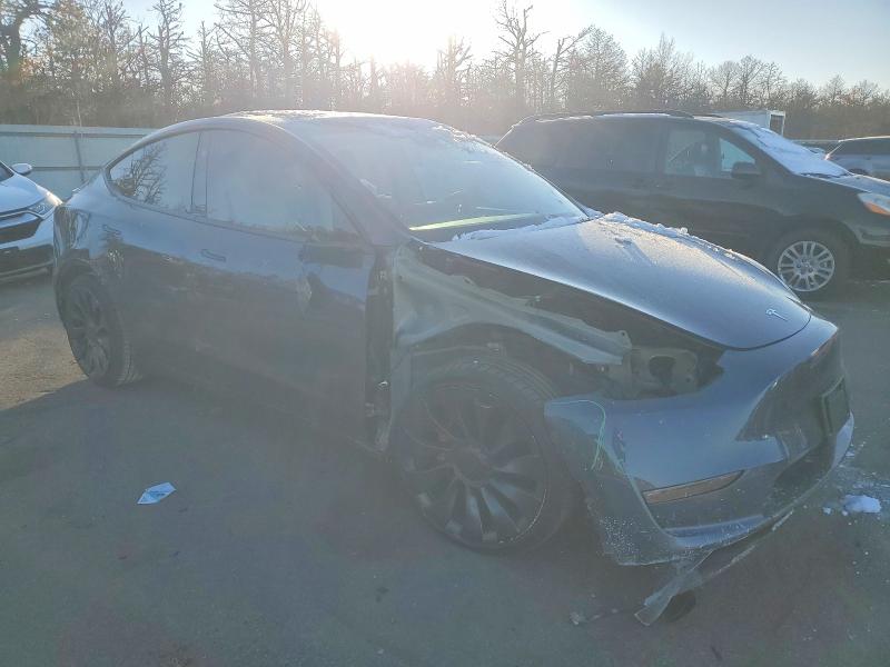 2023 Tesla Model Y მანქანა იყიდება აუქციონზე, vin: 7SAYGDEF9PF860268, აუქციონის ნომერი: 99872825