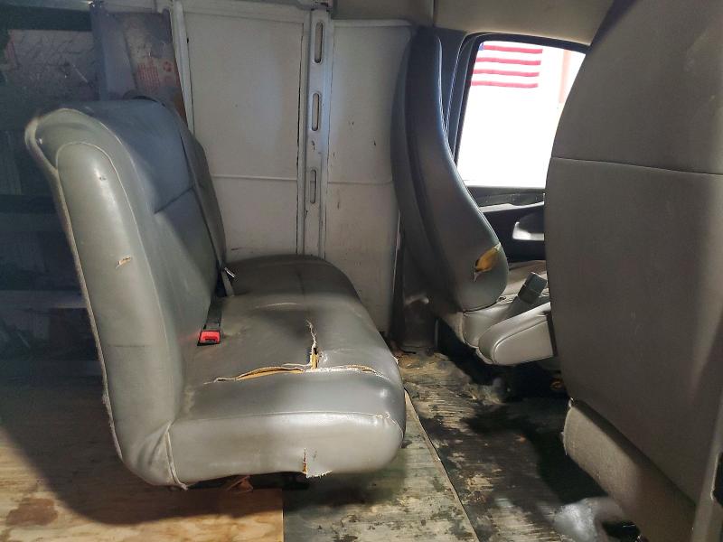 97092665 :رقم المزاد ، 1GTZ7TCG3B1152557 vin ، 2011 Gmc Savana مزاد بيع