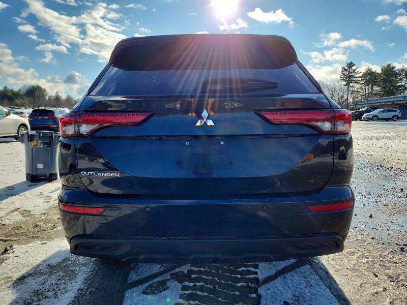 Продаж на аукціоні авто 2022 Mitsubishi Outlander, vin: JA4J3TA84NZ049572, номер лоту: 98273525