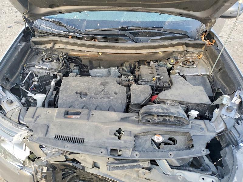 Продаж на аукціоні авто 2019 Mitsubishi Outlander, vin: JA4AD3A35KZ007585, номер лоту: 74250535
