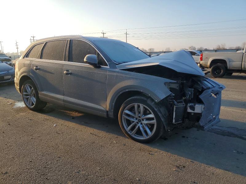 Продажа на аукционе авто 2017 Audi Q7, vin: WA1VAAF72HD056792, номер лота: 72334475