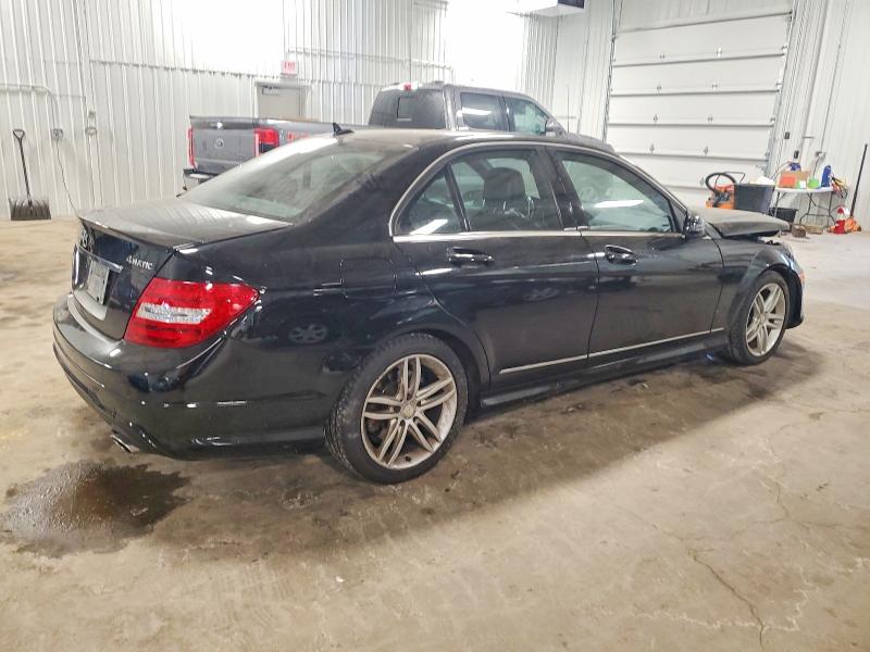 2014 Mercedes-benz C მანქანა იყიდება აუქციონზე, vin: WDDGF8AB4ER306235, აუქციონის ნომერი: 74659925
