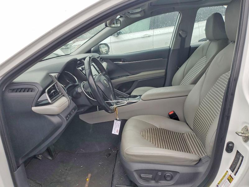 97194745 :رقم المزاد ، 4T1G11AK6LU865114 vin ، 2020 Toyota Camry مزاد بيع