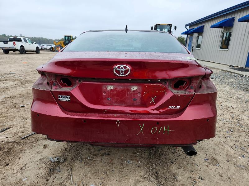 99517745 :رقم المزاد ، 4T1B11HK8KU707338 vin ، 2019 Toyota Camry مزاد بيع