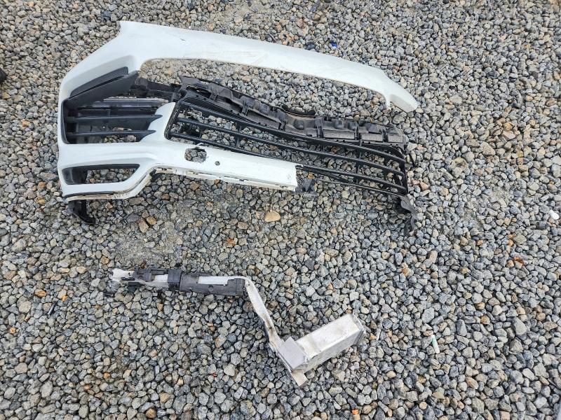 99423075 :رقم المزاد ، WP1AA2AYXKDA03712 vin ، 2019 Porsche Cayenne مزاد بيع