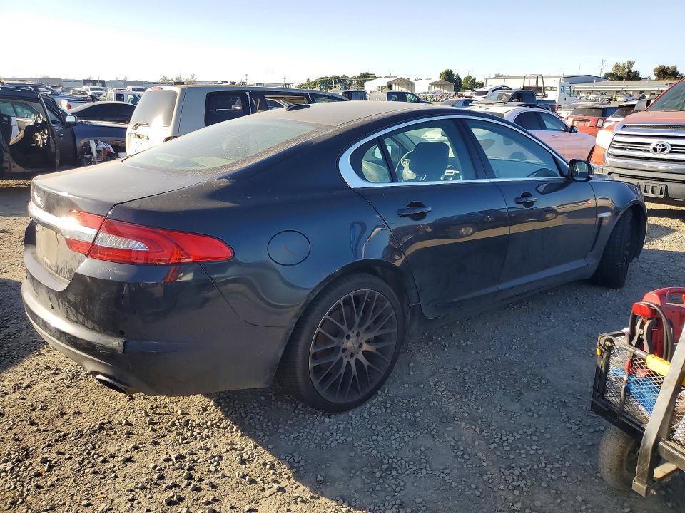 Aukcja sprzedaży 2012 Jaguar Xf, vin: SAJWA0HB2CLS23934, numer aukcji: 75647945