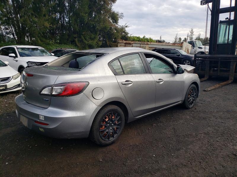 74024655 :رقم المزاد ، JM1BL1U70D1760359 vin ، 2013 Mazda 3 مزاد بيع