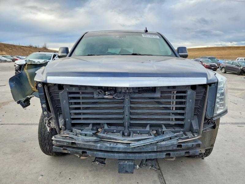 99318215 :رقم المزاد ، 1GYS4CKJ4JR230412 vin ، 2018 Cadillac Escalade P مزاد بيع