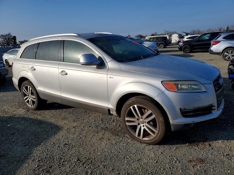 72924695 :رقم المزاد ، WA1EY74L77D039659 vin ، 2007 Audi Q7 مزاد بيع