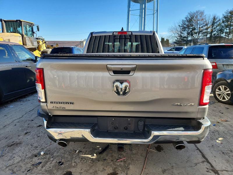 72671825 :رقم المزاد ، 1C6SRFFT5NN429381 vin ، 2022 Ram 1500 مزاد بيع