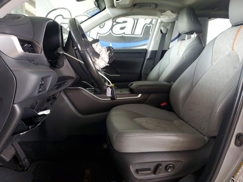 Продаж на аукціоні авто 2022 Toyota Highlander, vin: 5TDABRCH3NS552309, номер лоту: 99255715