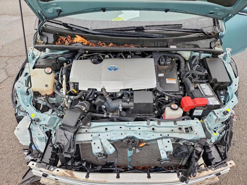 98840925 :رقم المزاد ، JTDL9RFU8L3017102 vin ، 2020 Toyota Prius مزاد بيع