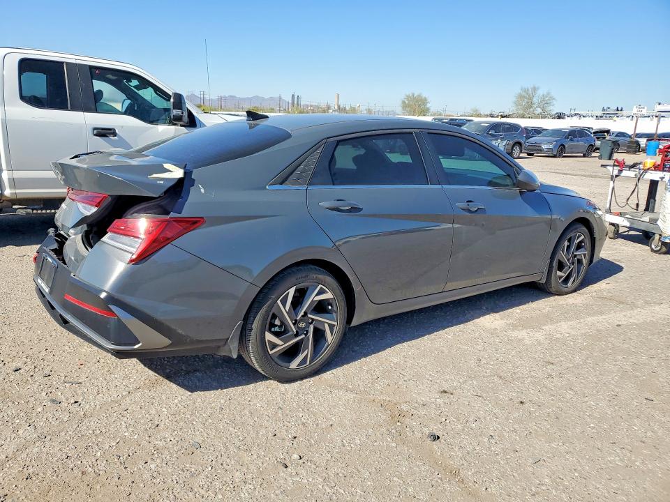75569515 :رقم المزاد ، KMHLS4DG8RU797007 vin ، 2024 Hyundai Elantra مزاد بيع