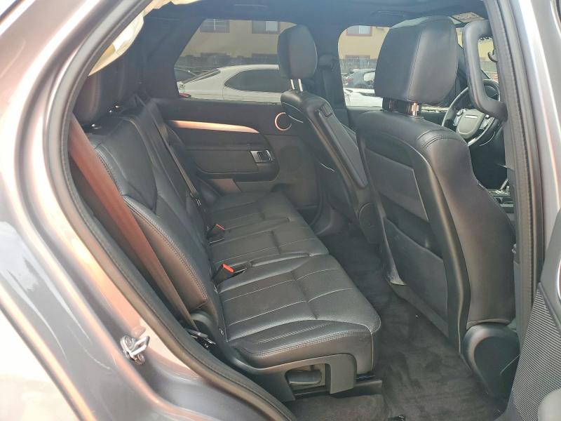 99332805 :رقم المزاد ، SALRU2RV1L2420468 vin ، 2020 Land Rover Discovery مزاد بيع