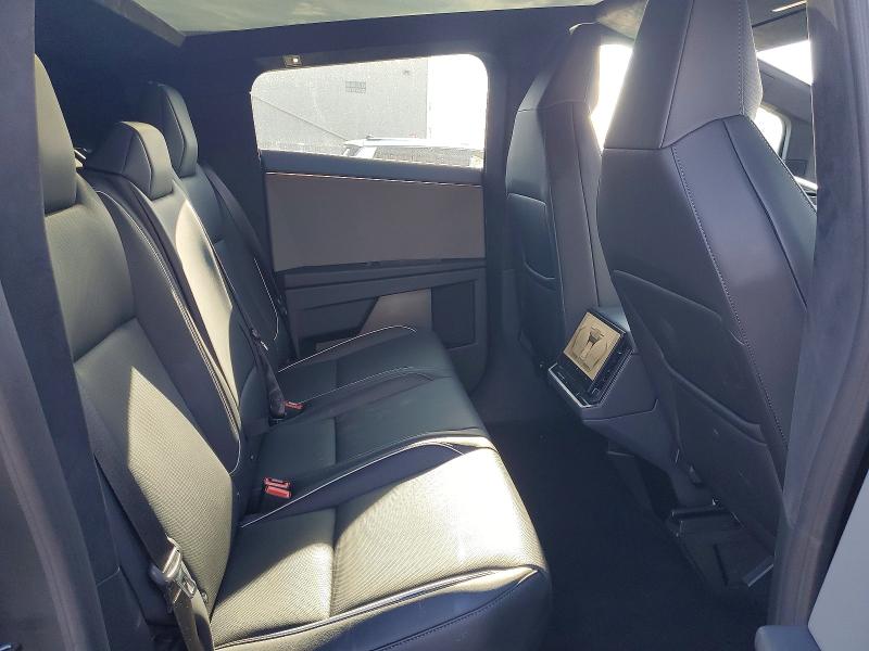 Продажа на аукционе авто 2025 Tesla Cybertruck, vin: 7G2CEHED2SA067867, номер лота: 98867795