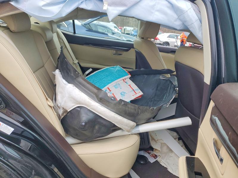 97495915 :رقم المزاد ، 58ABK1GG7JU081895 vin ، 2018 Lexus Es مزاد بيع