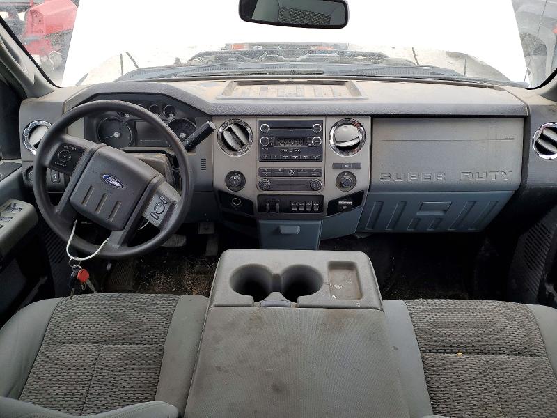 72833625 :رقم المزاد ، 1FT8W3BT8EEA32733 vin ، 2014 Ford F350 مزاد بيع