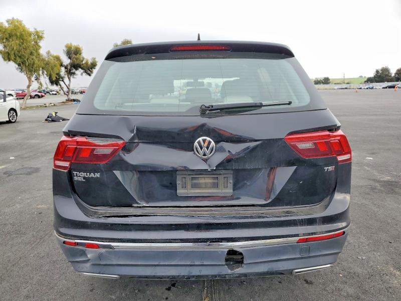 2018 Volkswagen Tiguan მანქანა იყიდება აუქციონზე, vin: 3VV3B7AX7JM033766, აუქციონის ნომერი: 73947685