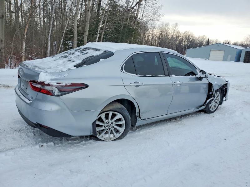 Продаж на аукціоні авто 2021 Toyota Camry, vin: 4T1C31AK9MU567358, номер лоту: 75221005