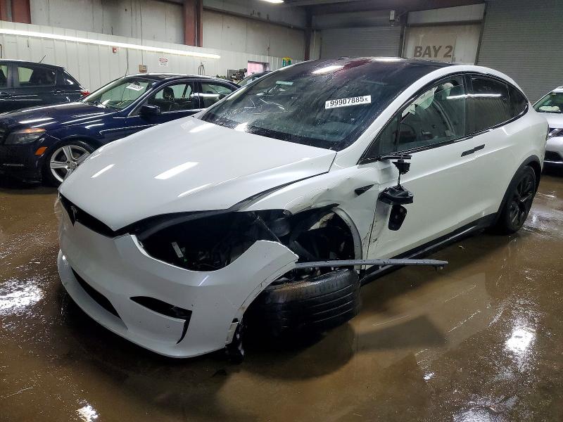 99907885 :رقم المزاد ، 7SAXCBE53PF369388 vin ، 2023 Tesla Model X مزاد بيع