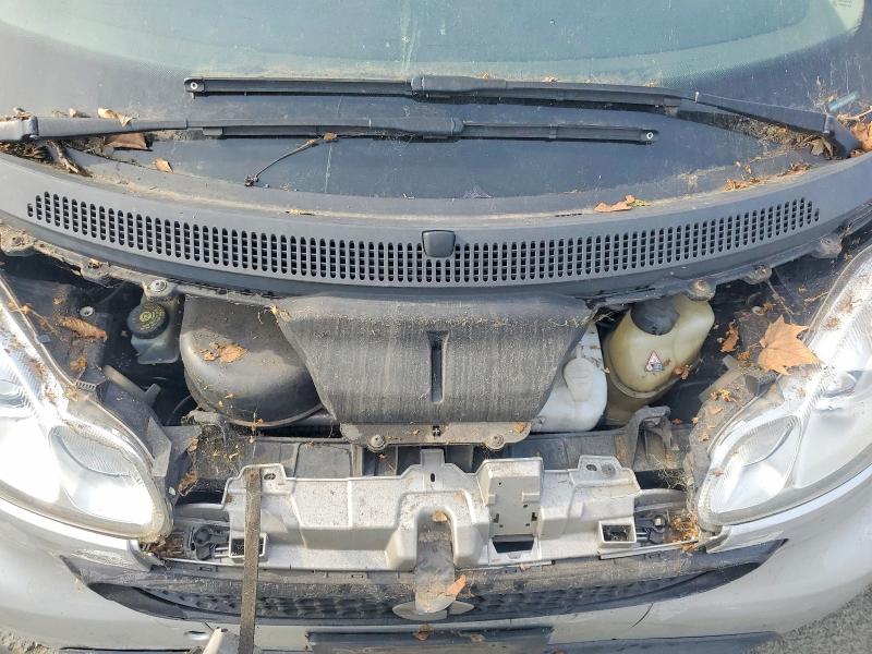 2013 Smart Fortwo მანქანა იყიდება აუქციონზე, vin: WMEEJ3BA1DK687060, აუქციონის ნომერი: 75627825