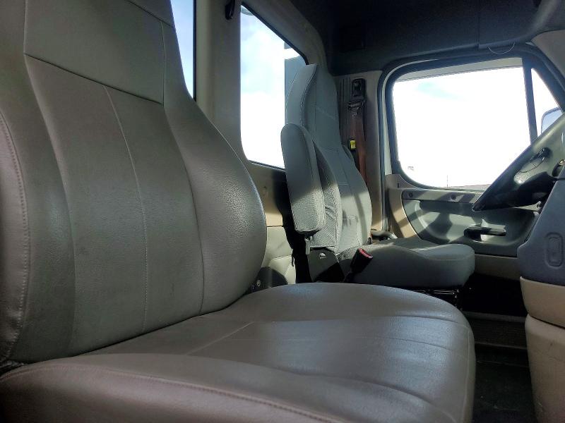Aukcja sprzedaży 2016 Freightliner Cascadia 1, vin: 1FUJGEDV6GLHC5914, numer aukcji: 72840075