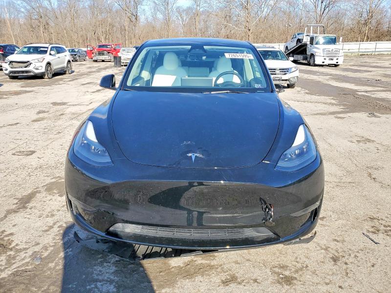 2024 Tesla Y მანქანა იყიდება აუქციონზე, vin: 7SAYGDEF7RA264611, აუქციონის ნომერი: 72651595