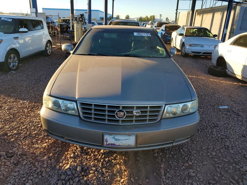99217725 :رقم المزاد ، 1G6KS54Y33U265902 vin ، 2003 Cadillac Seville مزاد بيع